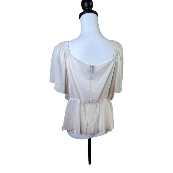 Womans Plus Short Sleeve Peasant Top Cream Color Flowey Light Weight Size 1XL - Picture 6 of 10
